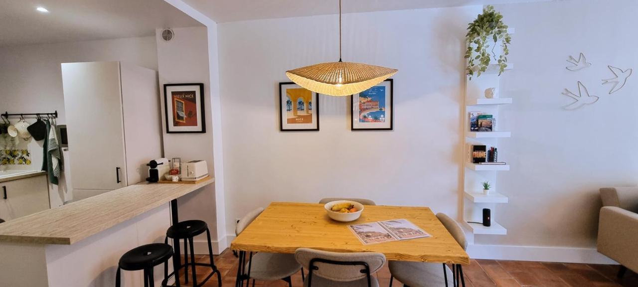 Charming Appartement In Vieux Νίκαια Εξωτερικό φωτογραφία