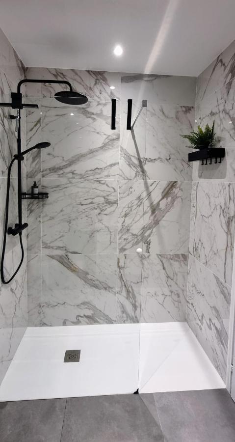 Charming Appartement In Vieux Νίκαια Εξωτερικό φωτογραφία